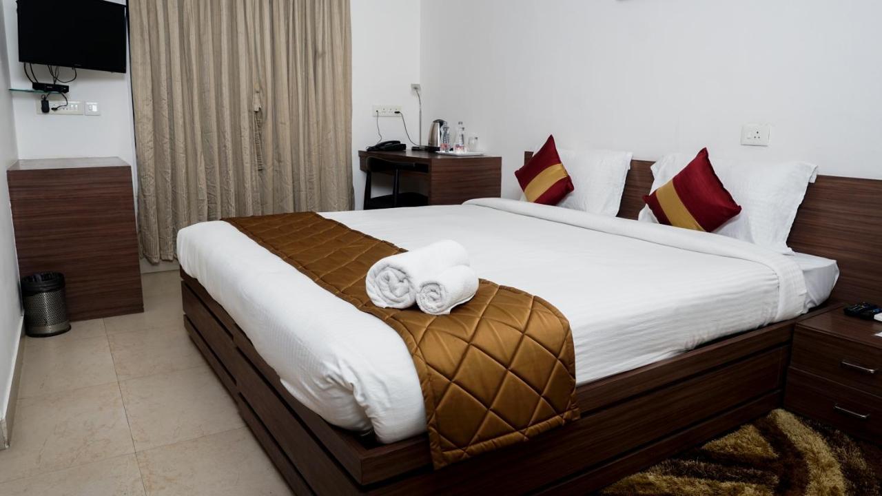 The Altruist Business Stays, Navi Mumbai-2 Exteriör bild
